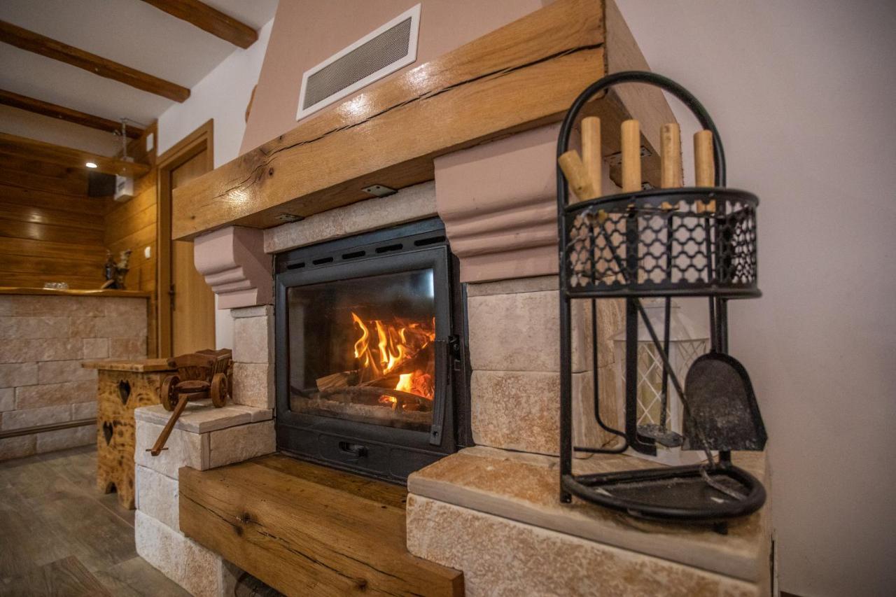 Apartmani Lara Modrus-Kuca Za Odmor Εξωτερικό φωτογραφία