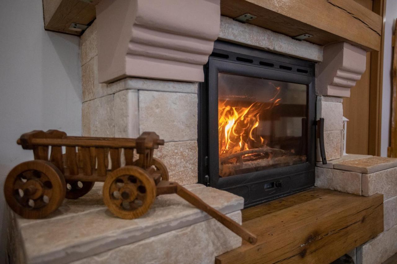 Apartmani Lara Modrus-Kuca Za Odmor Εξωτερικό φωτογραφία