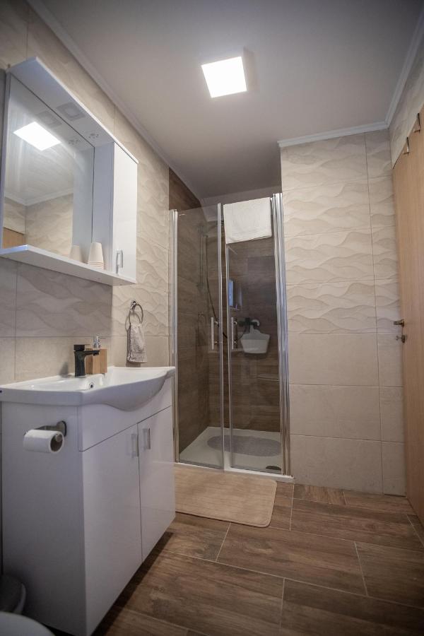 Apartmani Lara Modrus-Kuca Za Odmor Εξωτερικό φωτογραφία
