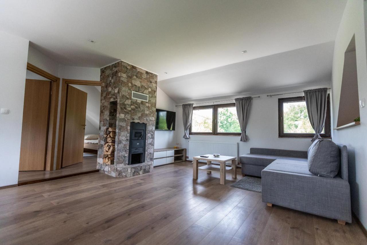 Apartmani Lara Modrus-Kuca Za Odmor Εξωτερικό φωτογραφία