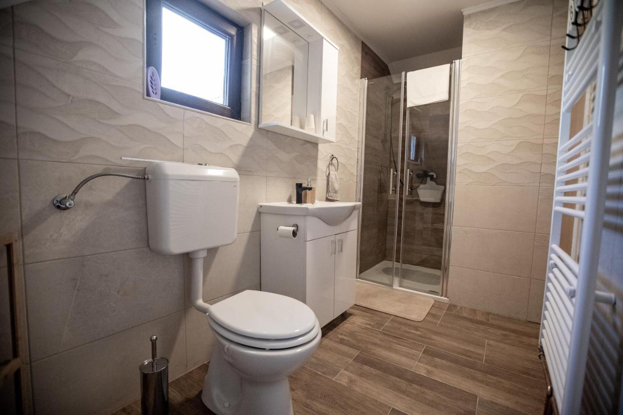 Apartmani Lara Modrus-Kuca Za Odmor Εξωτερικό φωτογραφία
