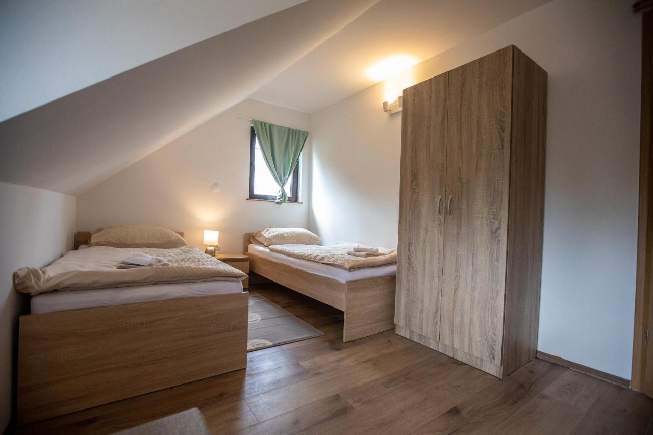 Apartmani Lara Modrus-Kuca Za Odmor Εξωτερικό φωτογραφία