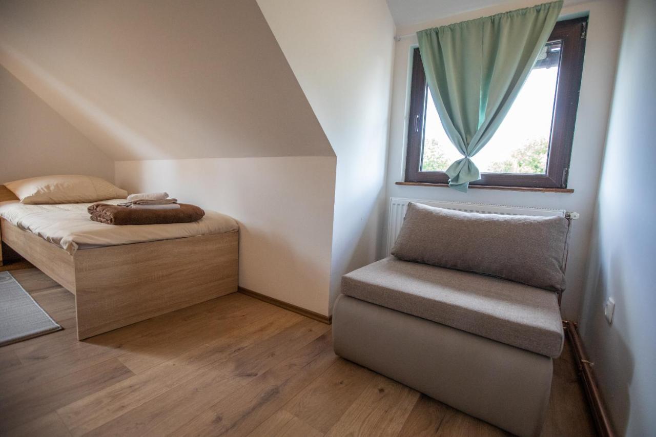 Apartmani Lara Modrus-Kuca Za Odmor Εξωτερικό φωτογραφία
