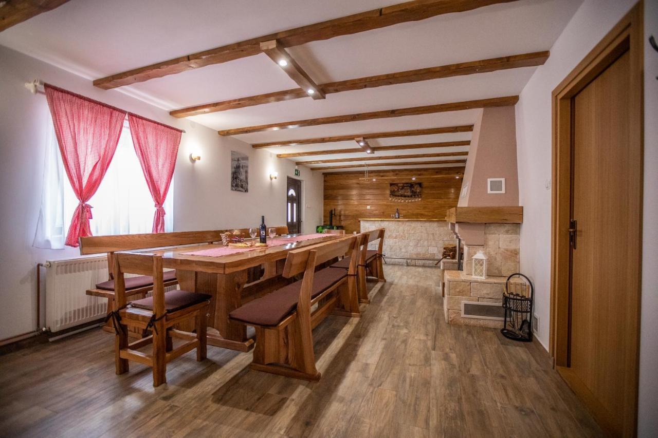 Apartmani Lara Modrus-Kuca Za Odmor Εξωτερικό φωτογραφία