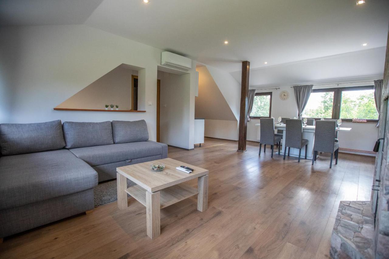Apartmani Lara Modrus-Kuca Za Odmor Εξωτερικό φωτογραφία